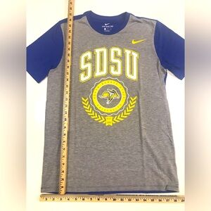 South Dakota State University Jackrabbits short sleeved tshirt, size women’s M.